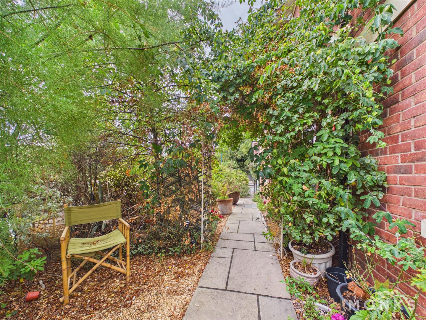 4 Berkeley Fields, Shrewsbury, SY3 8EJ For Sale